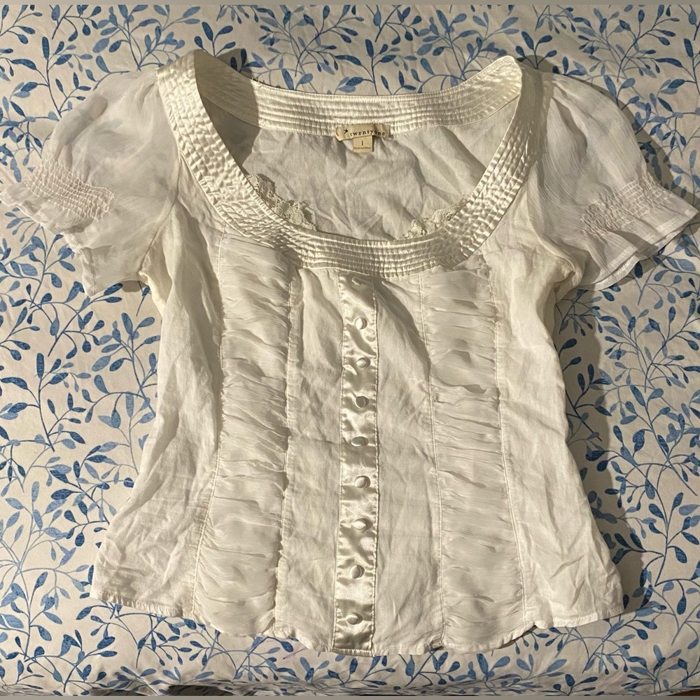 Twenty One Women's Sheer Puff Sleeve Blouse